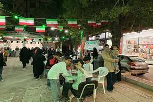 همزمان با هفته سلامت، شبکه بهداشت و درمان شهرستان بوانات با برپایی ایستگاه سلامت و ایستگاه نقاشی و رنگ‌آمیزی با موضوع «خودمراقبتی»، گامی نو در جهت ارتقای سواد سلامت جامعه و ایجاد فضایی شاد و آموزشی برای کودکان و نوجوانان برداشت.
