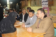 در اقدامی متفاوت و در راستای دسترسی آسان‌تر شهروندان به خدمات بهداشتی، دکتر محمد برزویی، سرپرست شبکه بهداشت و درمان بوانات، به همراه تیمی از کارشناسان، در میز خدمت شبانه تجمعات مردمی شهر مزایجان حضور یافتند.